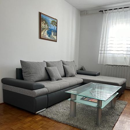 Apartman Danijela Vodice Luaran gambar