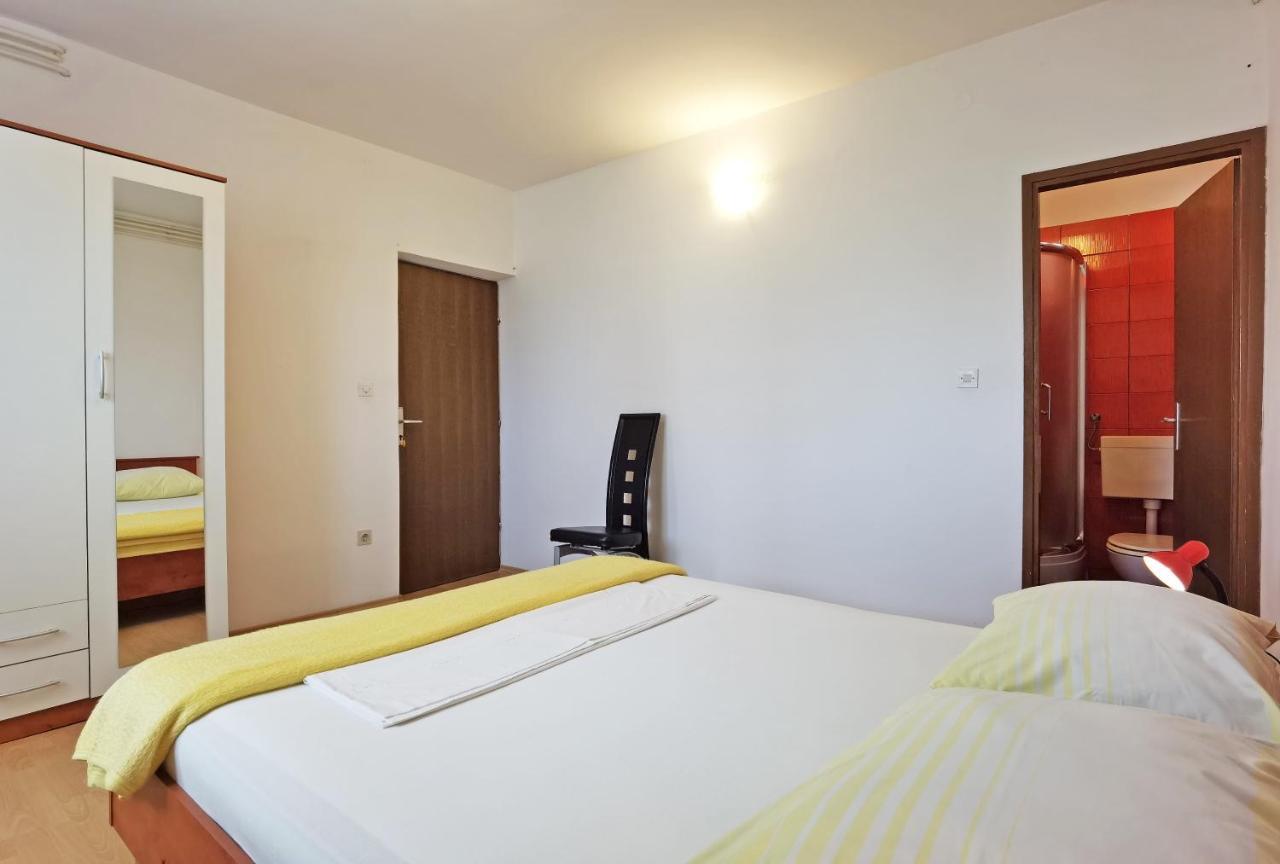 Apartman Danijela Vodice Luaran gambar