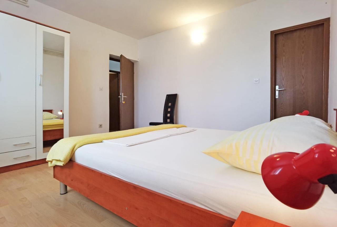 Apartman Danijela Vodice Luaran gambar