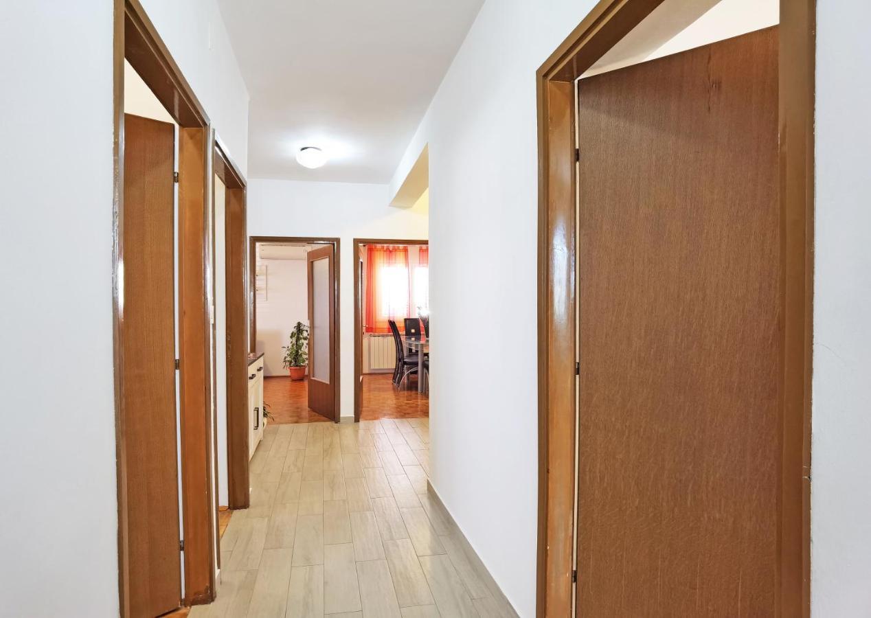 Apartman Danijela Vodice Luaran gambar