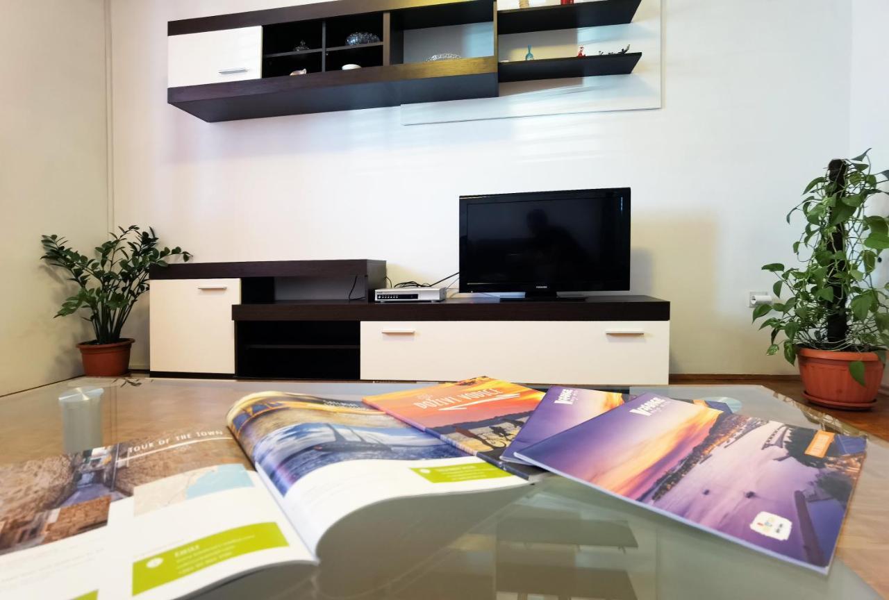 Apartman Danijela Vodice Luaran gambar