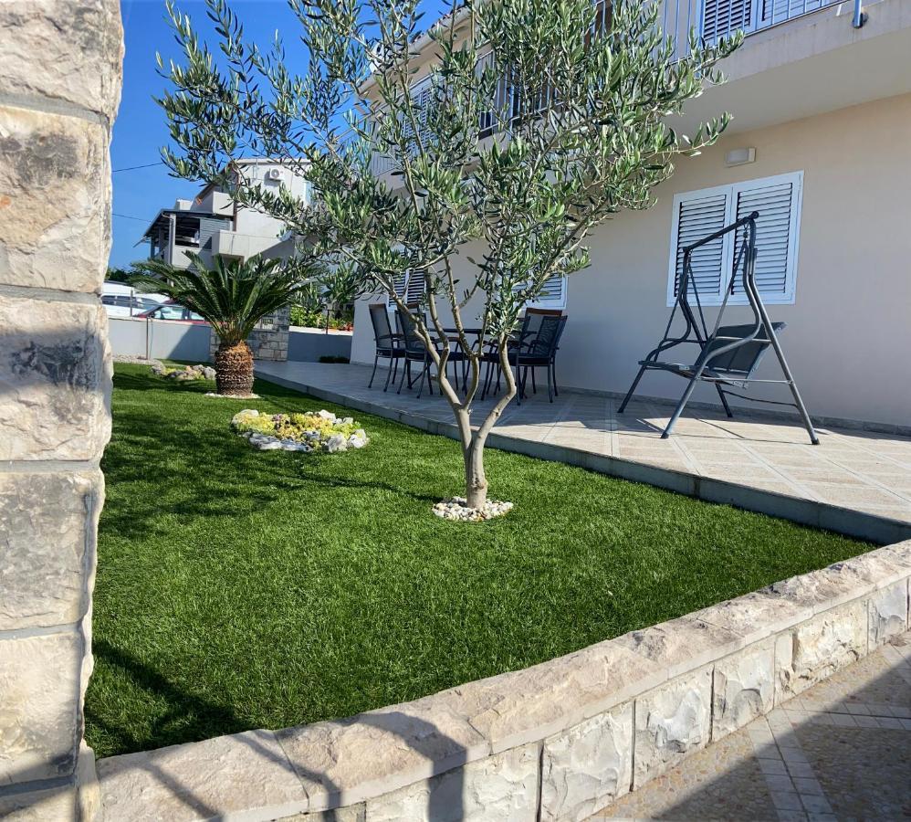 Apartman Danijela Vodice Luaran gambar